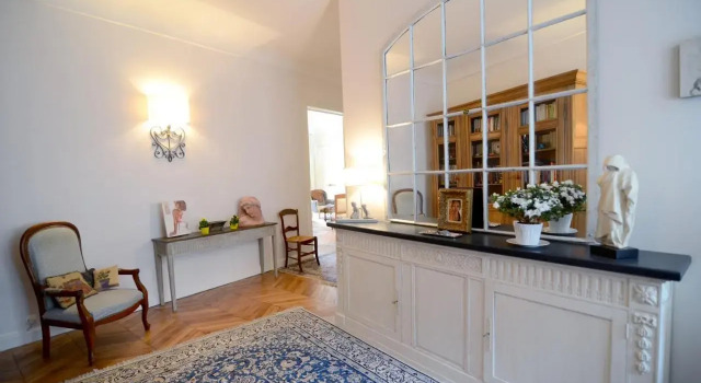 Apart Inn Paris - Iena Champs-Elyses, Забронировать Отель 16-й округ: Пасси Париж, рядом с Passerelle Debilly