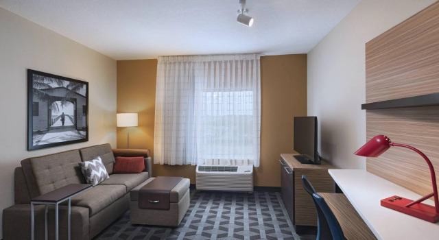 Двухместный люкс c 1 комнатой TownePlace Suites by Marriott Naples