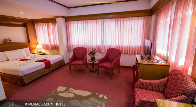 Imperial Sakon Hotel, Varaa Hotelli Hotellit North-Eastern Thailand pysäköinnillä, Pysäköinti