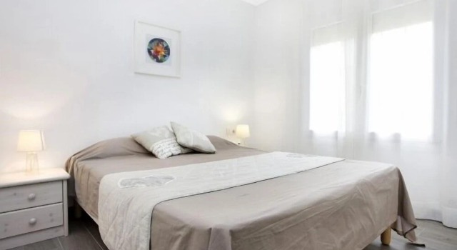 Апартаменты с 2 комнатами с балконом Apartamento Illa 51