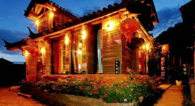 Wucai Lige Inn, Забронировать Отель Отели Лицзян 3 звезды, рядом с Улица Сквер-стрит Древнего города Шухэ, 3*