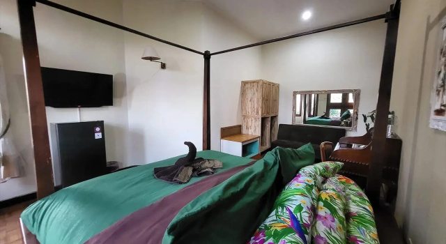 Двухместный полулюкс с видом на горы GWK View Boutique Hotel and Serviced Residence