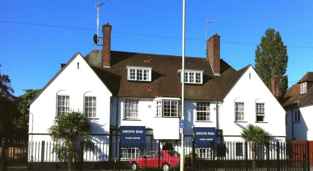 Grove End Hotel