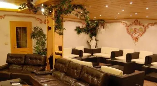 Albergo Genziana, Забронировать Отель СПА-отели Мареббе, SPA-услуги
