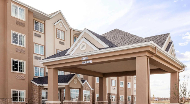 Кровать в общем номере Microtel Inn & Suites by Wyndham West Fargo Near Medical Center