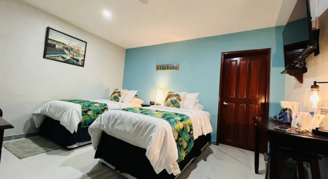 Номер Deluxe One South Place Hotel