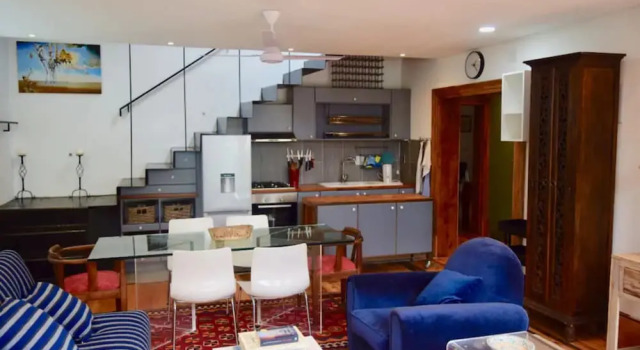 3 Bedroom House With Pool in Observatory, Забронировать Дом для отпуска Отели Кейптауна с бассейном, рядом с The Heart of Cape Town Museum, Бассейн