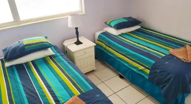 Dumela Margate Flat No 10, Забронировать Отель Отели Маргит 4 звезды, рядом с Margate Beach, 4*