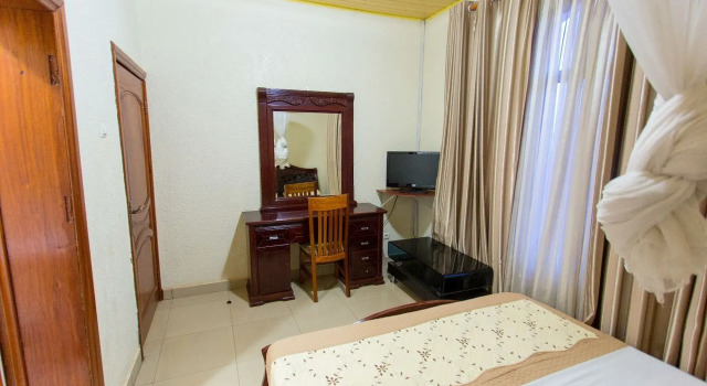Corina K Guest House, Buchen Sie Pension Gästehäuser in Kigali, Pension