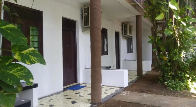 D&J Stamford Hotel - Hostel