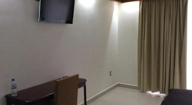 Полулюкс Hotel La Media Luna Inn