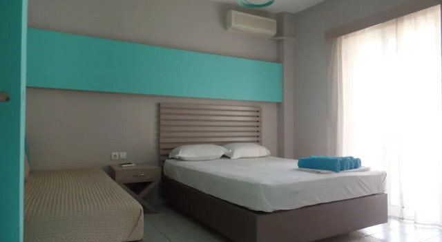 Семейный номер Standard с балконом Ouzas luxury Hotel
