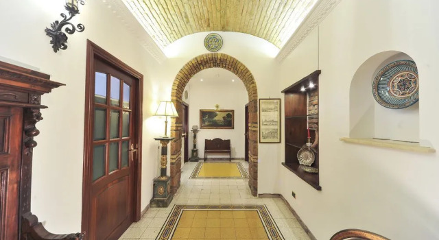 Central Domus Roma
