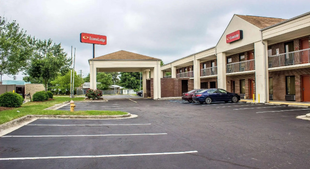 Кровать в общем номере Quality Inn Henderson I-85