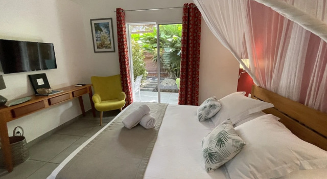 Номер Luxury Hôtel & Villa Le Cocotel
