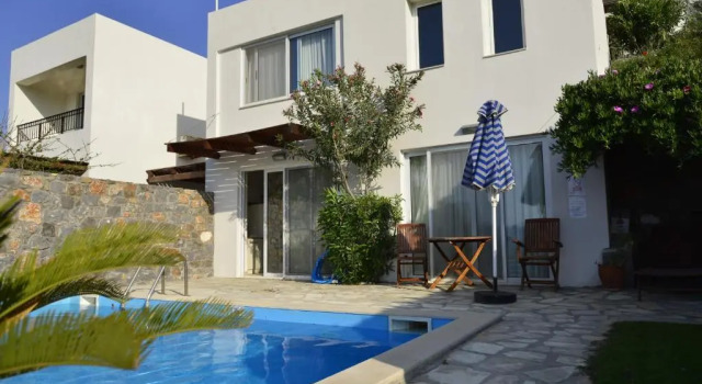 Вилла c 1 комнатой Istron Collection Villas