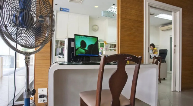 Nida Rooms the Wisdom 62 Bueng Kum, Rezervovat Hotel Hotely v Central Thailand s parkováním, Parkování