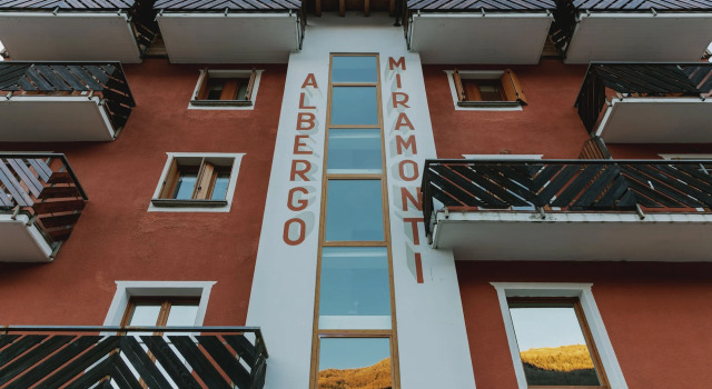 Albergo Miramonti, Buchen Sie Hotel Corteno Golgi Sondrio