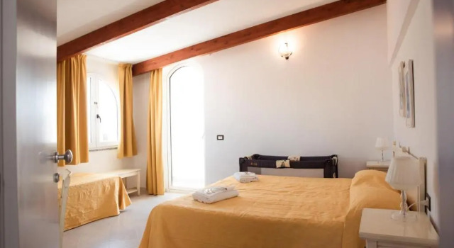 Четырёхместный номер Standard Hotel Cala Di Seta