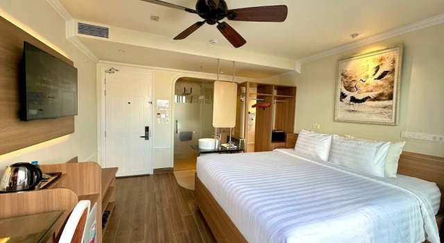 Двухместный номер Standard Tulip Hotel 2