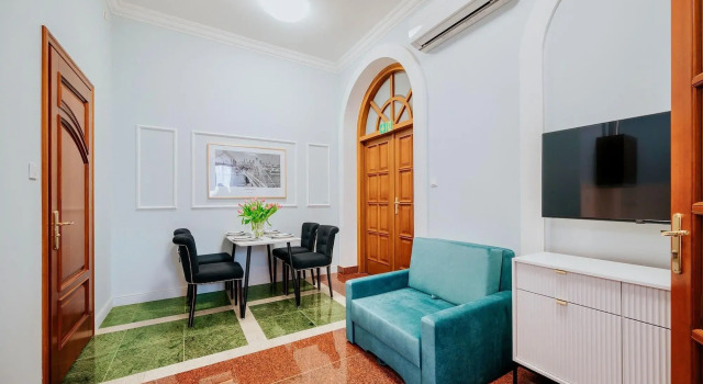 Jess Hotel & Spa Warsaw Old Town, Забронировать Курортный отель Бизнес-отели Варшавы, рядом с Nowy Swiat - Uniwersytet Metro Station, 4* 5*