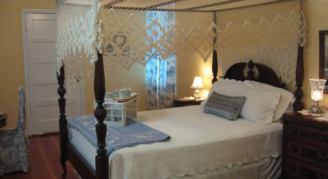 Magnolia Cottage Bed and Breakfast, Buchen Sie Ferienhaus Villen in Natchez, Villa