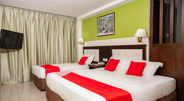 Трёхместный люкс Mansion Inn Sibu