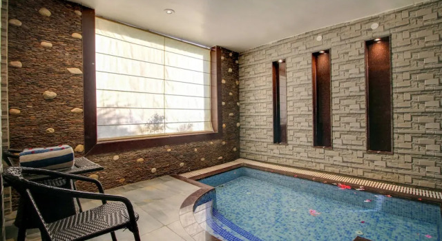 Люкс Luxury Maulik Mansion Resort