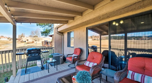 Апартаменты Condo on Golf Course: 2 Mi to Grindstone Lake!