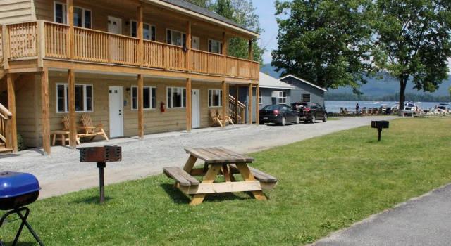 Люкс Deluxe c 1 комнатой с частичным видом Blue Lagoon Resort