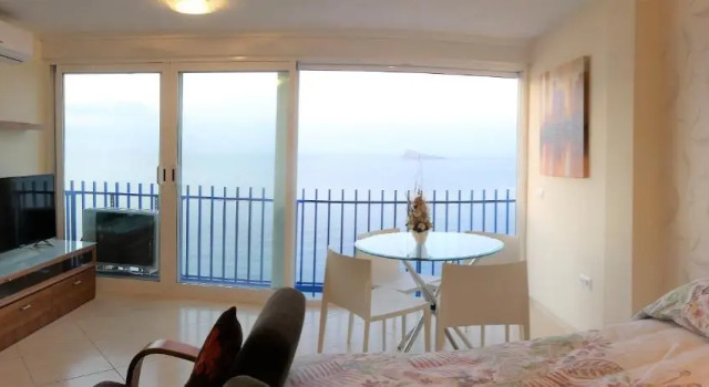 Primera línea playa levante Benidorm, Забронировать Отель Бенидорм Коста-Бланка, рядом с Парк Агуэра