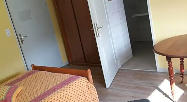 Chez nous, Rezervasyon Bed and Breakfast  