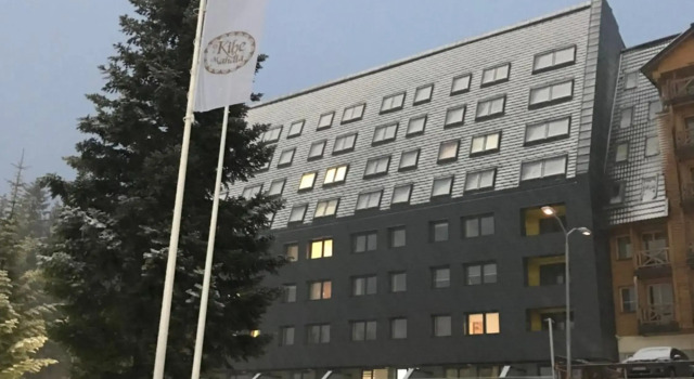 Olimpijska kuca Jahorina - Apartman A708, Забронировать Апартаменты/квартира Отели Яхорина с бассейном, рядом с Ogorjelica 2, Бассейн
