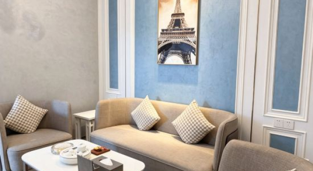 Двухместный люкс Deluxe с видом на реку Jingjiang Hotel