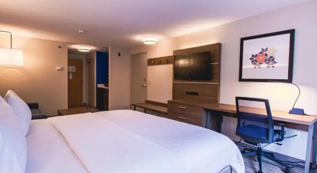 Одноместный люкс c 1 комнатой Holiday Inn Express & Suites - Lincoln East - White Mountains by IHG