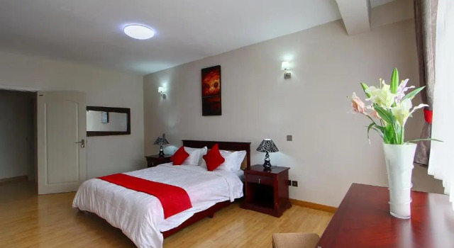 Апартаменты Fenesi Gardens Apartments