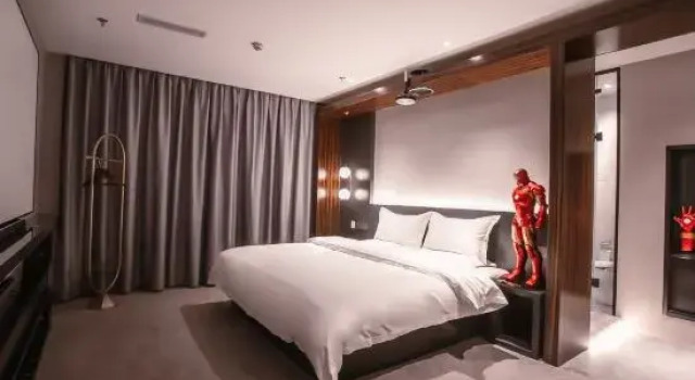 Люкс WuYan Film Art Hotel (Weifang High-speed Railway North Station)