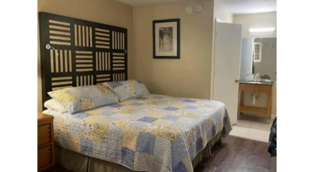 Tri-City Motel by OYO Forrest City Spindale, Đặt Nhà nghỉ ven đường Spindale Bắc Carolina