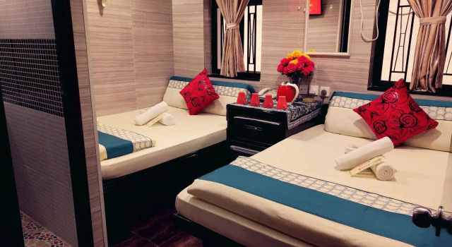 Dhillon Hotel - Hostel