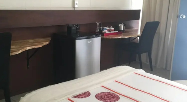Номер Economy Black Marlin Motel