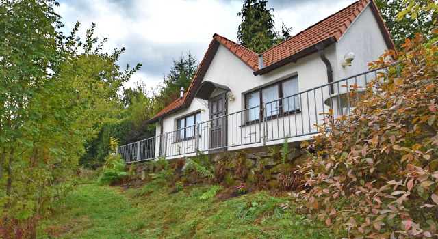 Бунгало Charming Bungalow in Tabarz Thüringer Wald With Garden