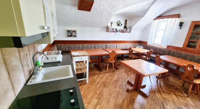 Трёхместный номер Standard c 1 комнатой B&B Pod Skalo