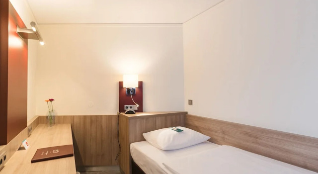 Одноместный номер Comfort Hotel Gustav-Stresemann-Institut