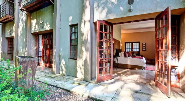 Номер Standard с видом на озеро Bramasole Boutique Hotel