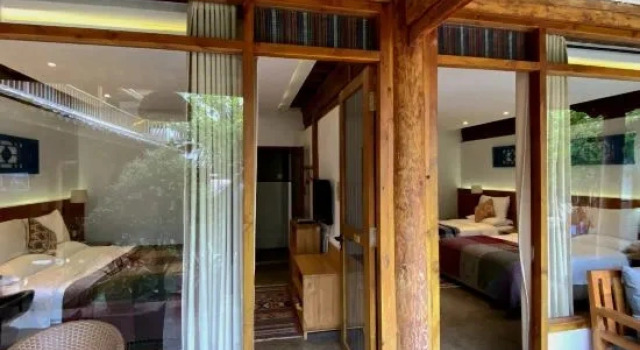 Люкс Deluxe Shaxi Ancient Town Zhimei Yishu Inn (Nangu Zongxiang Branch)