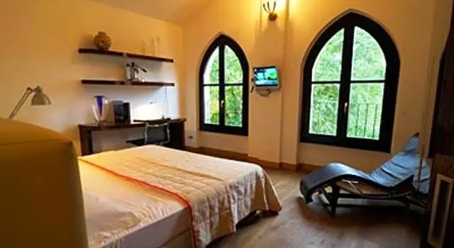 Standard Zimmer Nine Hotel