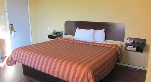 El Paso Inn, Rezerwuj Hotel Hotele w El Paso z parkingiem, Parking