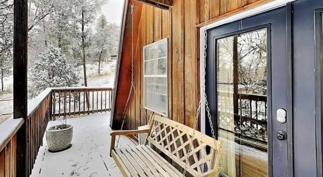 Studio Doc's Den by Ruidoso Vacation Rentals