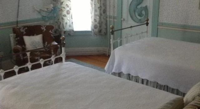 Newport Rose Cottage, Забронировать Дом для отпуска Ньюпорт штат Род-Айленд, рядом с Музей истории Ньюпорта