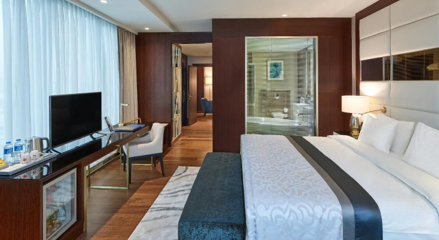 Двухместный люкс Elite World Grand Istanbul Basın Ekspres